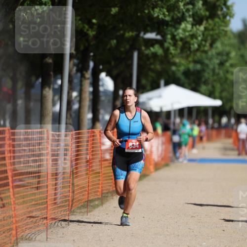 07.09.2025 - 19. Norderstedt Triathlon Michael Strokosch http://msf.ph/oto/8809795 07.09.2025 11:38:02 Laufen 770, 834, 1181 meine-sportfotos.de