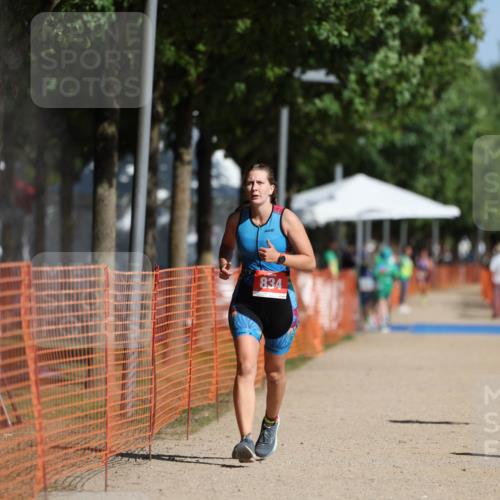 07.09.2025 - 19. Norderstedt Triathlon Michael Strokosch http://msf.ph/oto/8809799 07.09.2025 11:38:03 Laufen 770, 834, 1181 meine-sportfotos.de