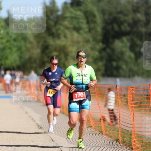 07.09.2025 - 19. Norderstedt Triathlon Michael Strokosch http://msf.ph/oto/8809809 07.09.2025 11:38:04 Laufen 770, 834, 1181 meine-sportfotos.de