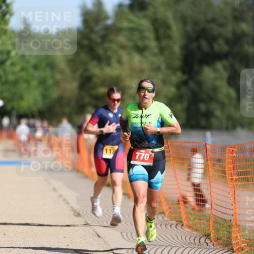 07.09.2025 - 19. Norderstedt Triathlon Michael Strokosch http://msf.ph/oto/8809813 07.09.2025 11:38:04 Laufen 770, 834, 1181 meine-sportfotos.de
