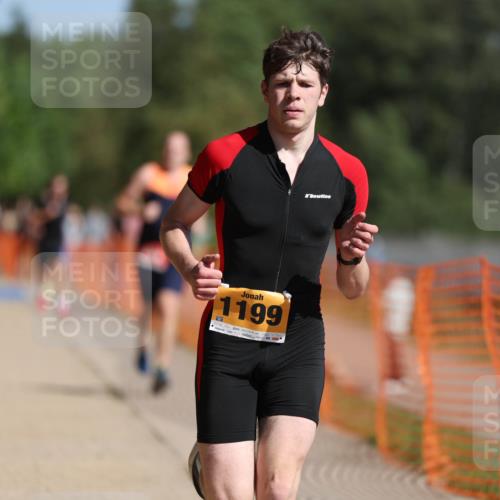 07.09.2025 - 19. Norderstedt Triathlon Michael Strokosch http://msf.ph/oto/8809976 07.09.2025 11:38:46 Laufen 833, 1199, 1340 meine-sportfotos.de