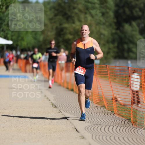 07.09.2025 - 19. Norderstedt Triathlon Michael Strokosch http://msf.ph/oto/8810005 07.09.2025 11:38:48 Laufen 833, 1184, 1199, 1340 meine-sportfotos.de