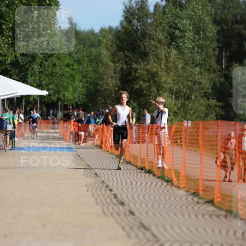 07.09.2025 - 19. Norderstedt Triathlon Michael Strokosch http://msf.ph/oto/8810029 07.09.2025 10:39:49 Laufen 675 meine-sportfotos.de