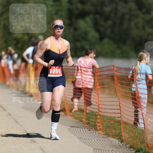 07.09.2025 - 19. Norderstedt Triathlon Michael Strokosch http://msf.ph/oto/8810036 07.09.2025 12:47:59 Laufen 216, 1251, 1315 meine-sportfotos.de