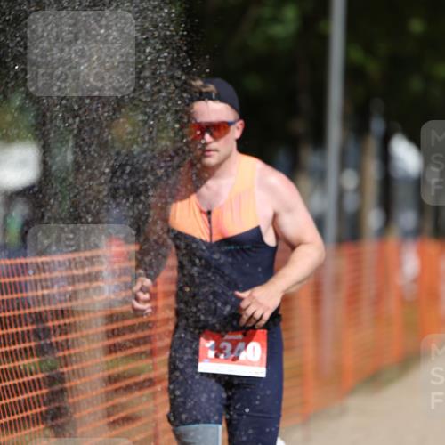 07.09.2025 - 19. Norderstedt Triathlon Michael Strokosch http://msf.ph/oto/8810039 07.09.2025 11:38:53 Laufen 833, 1184, 1340 meine-sportfotos.de
