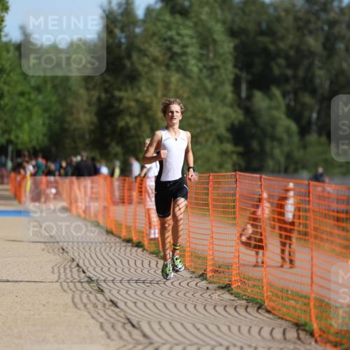 07.09.2025 - 19. Norderstedt Triathlon Michael Strokosch http://msf.ph/oto/8810049 07.09.2025 10:39:53 Laufen 675 meine-sportfotos.de