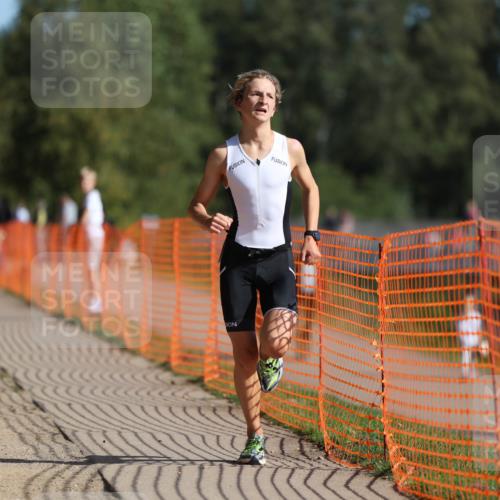 07.09.2025 - 19. Norderstedt Triathlon Michael Strokosch http://msf.ph/oto/8810088 07.09.2025 10:39:55 Laufen 675 meine-sportfotos.de