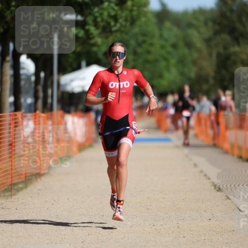 07.09.2025 - 19. Norderstedt Triathlon Michael Strokosch http://msf.ph/oto/8810241 07.09.2025 11:39:07 Laufen 231, 1377 meine-sportfotos.de