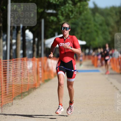 07.09.2025 - 19. Norderstedt Triathlon Michael Strokosch http://msf.ph/oto/8810248 07.09.2025 11:39:08 Laufen 231, 1377 meine-sportfotos.de
