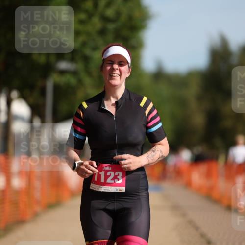 07.09.2025 - 19. Norderstedt Triathlon Michael Strokosch http://msf.ph/oto/8810415 07.09.2025 10:40:25 Laufen 645, 1123 meine-sportfotos.de