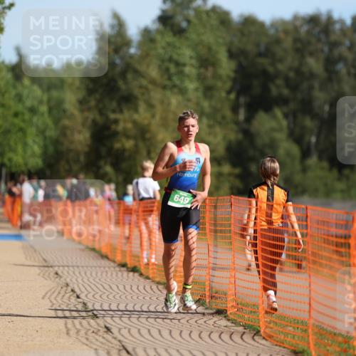 07.09.2025 - 19. Norderstedt Triathlon Michael Strokosch http://msf.ph/oto/8810515 07.09.2025 10:40:49 Laufen 649 meine-sportfotos.de