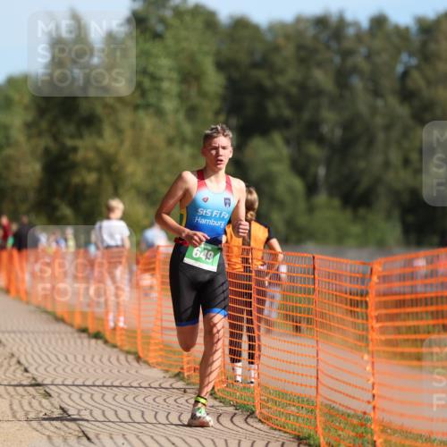 07.09.2025 - 19. Norderstedt Triathlon Michael Strokosch http://msf.ph/oto/8810534 07.09.2025 10:40:50 Laufen 649 meine-sportfotos.de