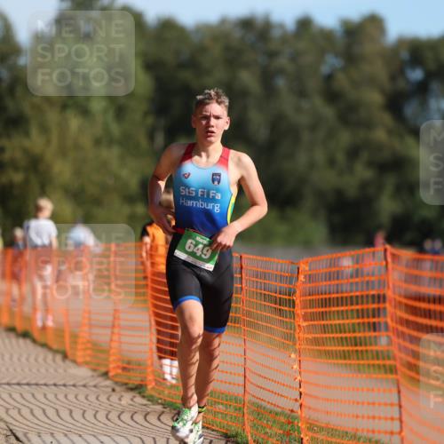 07.09.2025 - 19. Norderstedt Triathlon Michael Strokosch http://msf.ph/oto/8810556 07.09.2025 10:40:51 Laufen 649 meine-sportfotos.de