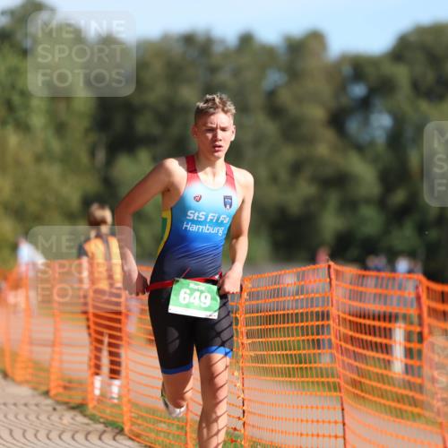 07.09.2025 - 19. Norderstedt Triathlon Michael Strokosch http://msf.ph/oto/8810572 07.09.2025 10:40:51 Laufen 649 meine-sportfotos.de