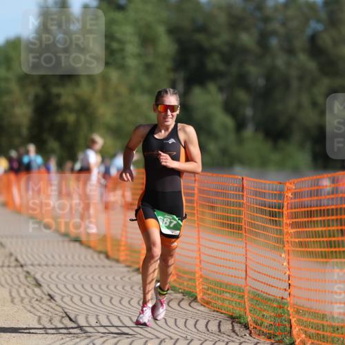 07.09.2025 - 19. Norderstedt Triathlon Michael Strokosch http://msf.ph/oto/8810679 07.09.2025 10:41:05 Laufen 687 meine-sportfotos.de