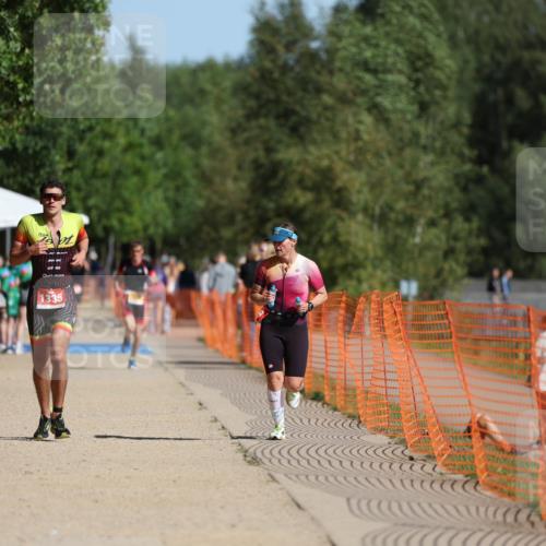 07.09.2025 - 19. Norderstedt Triathlon Michael Strokosch http://msf.ph/oto/8810902 07.09.2025 11:39:49 Laufen 199, 1335 meine-sportfotos.de