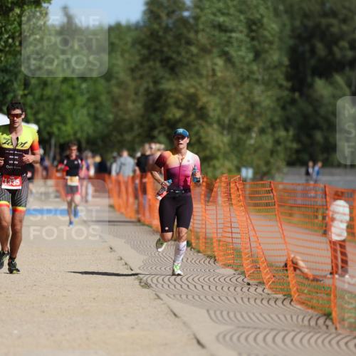 07.09.2025 - 19. Norderstedt Triathlon Michael Strokosch http://msf.ph/oto/8810914 07.09.2025 11:39:49 Laufen 199, 1335 meine-sportfotos.de