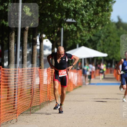 07.09.2025 - 19. Norderstedt Triathlon Michael Strokosch http://msf.ph/oto/8811189 07.09.2025 10:41:43 Laufen 657, 673, 1132, 1148 meine-sportfotos.de