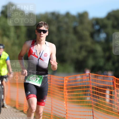 07.09.2025 - 19. Norderstedt Triathlon Michael Strokosch http://msf.ph/oto/8811464 07.09.2025 10:42:02 Laufen 667 meine-sportfotos.de