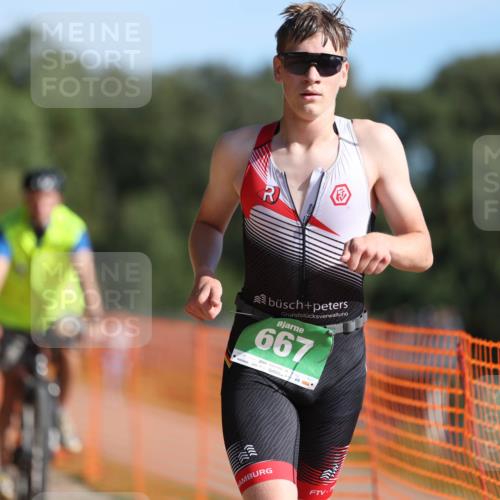 07.09.2025 - 19. Norderstedt Triathlon Michael Strokosch http://msf.ph/oto/8811495 07.09.2025 10:42:03 Laufen 667 meine-sportfotos.de