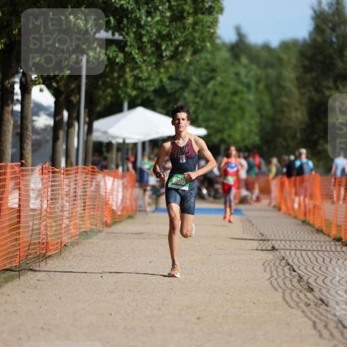 07.09.2025 - 19. Norderstedt Triathlon Michael Strokosch http://msf.ph/oto/8811743 07.09.2025 10:42:26 Laufen 686 meine-sportfotos.de