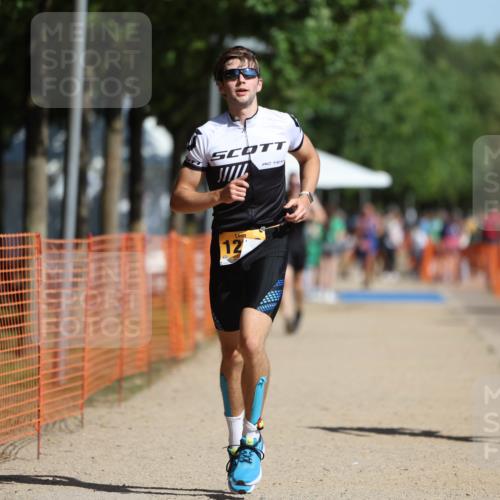 07.09.2025 - 19. Norderstedt Triathlon Michael Strokosch http://msf.ph/oto/8811751 07.09.2025 11:40:54 Laufen 844, 1206 meine-sportfotos.de