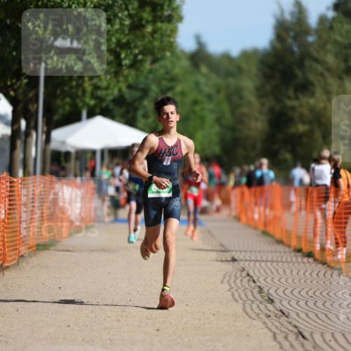 07.09.2025 - 19. Norderstedt Triathlon Michael Strokosch http://msf.ph/oto/8811767 07.09.2025 10:42:27 Laufen 652, 686 meine-sportfotos.de