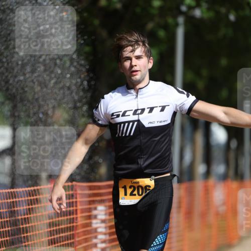 07.09.2025 - 19. Norderstedt Triathlon Michael Strokosch http://msf.ph/oto/8811792 07.09.2025 11:40:55 Laufen 844, 1206 meine-sportfotos.de