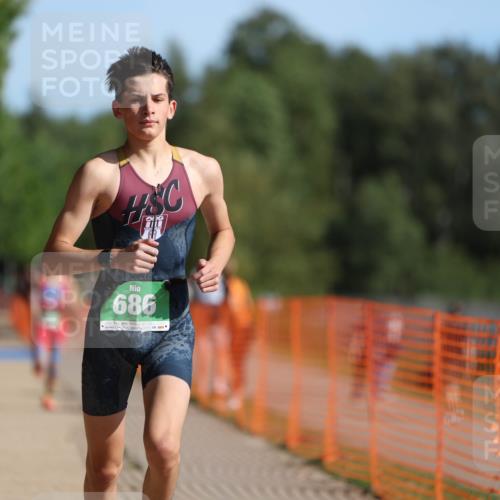 07.09.2025 - 19. Norderstedt Triathlon Michael Strokosch http://msf.ph/oto/8811852 07.09.2025 10:42:30 Laufen 652, 672, 686 meine-sportfotos.de