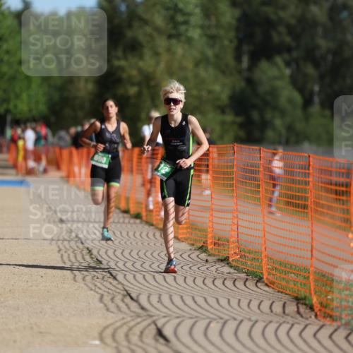 07.09.2025 - 19. Norderstedt Triathlon Michael Strokosch http://msf.ph/oto/8812065 07.09.2025 10:42:40 Laufen 112, 672, 690 meine-sportfotos.de