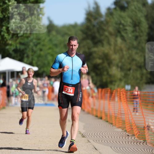 07.09.2025 - 19. Norderstedt Triathlon Michael Strokosch http://msf.ph/oto/8812187 07.09.2025 11:41:41 Laufen 734, 1155 meine-sportfotos.de