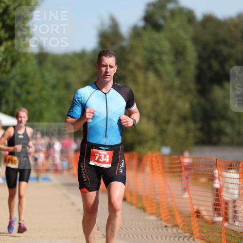 07.09.2025 - 19. Norderstedt Triathlon Michael Strokosch http://msf.ph/oto/8812202 07.09.2025 11:41:43 Laufen 734, 1155 meine-sportfotos.de
