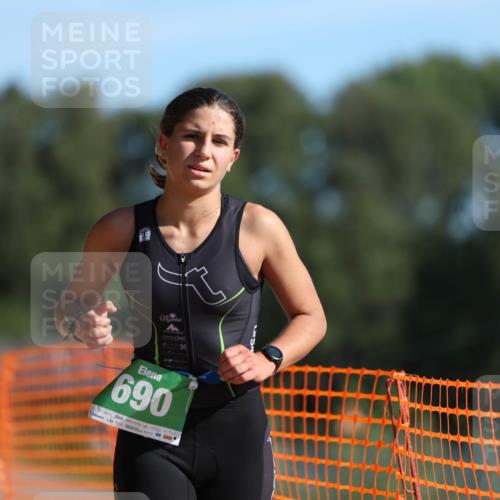 07.09.2025 - 19. Norderstedt Triathlon Michael Strokosch http://msf.ph/oto/8812208 07.09.2025 10:42:46 Laufen 112, 690 meine-sportfotos.de