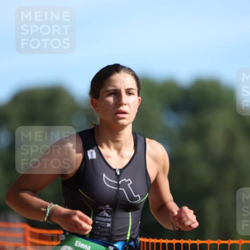 07.09.2025 - 19. Norderstedt Triathlon Michael Strokosch http://msf.ph/oto/8812215 07.09.2025 10:42:46 Laufen 112, 690 meine-sportfotos.de