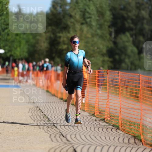 07.09.2025 - 19. Norderstedt Triathlon Michael Strokosch http://msf.ph/oto/8812270 07.09.2025 10:43:08 Laufen 685 meine-sportfotos.de