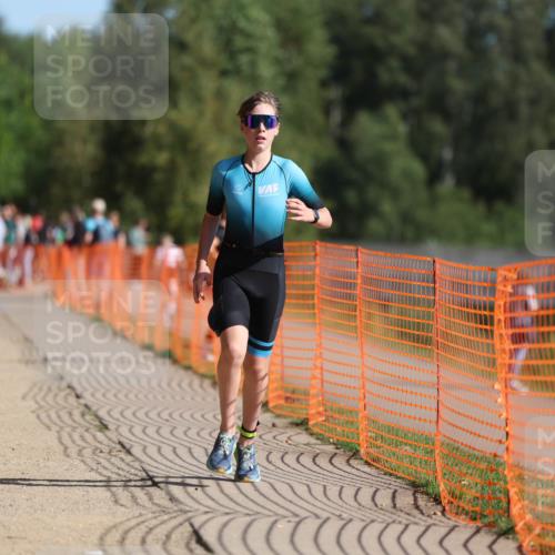 07.09.2025 - 19. Norderstedt Triathlon Michael Strokosch http://msf.ph/oto/8812301 07.09.2025 10:43:09 Laufen 685 meine-sportfotos.de