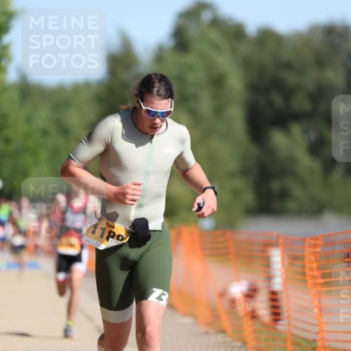 07.09.2025 - 19. Norderstedt Triathlon Michael Strokosch http://msf.ph/oto/8812425 07.09.2025 11:41:52 Laufen 1155, 1183, 1188 meine-sportfotos.de