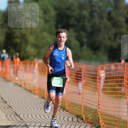 07.09.2025 - 19. Norderstedt Triathlon Michael Strokosch http://msf.ph/oto/8812585 07.09.2025 10:43:28 Laufen 676, 684 meine-sportfotos.de