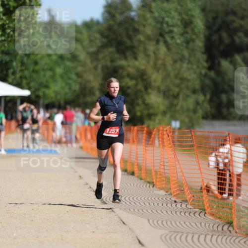 07.09.2025 - 19. Norderstedt Triathlon Michael Strokosch http://msf.ph/oto/8813013 07.09.2025 11:42:22 Laufen 1257 meine-sportfotos.de