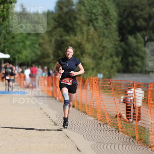 07.09.2025 - 19. Norderstedt Triathlon Michael Strokosch http://msf.ph/oto/8813025 07.09.2025 11:42:23 Laufen 1257 meine-sportfotos.de