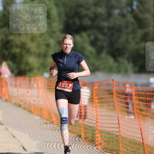 07.09.2025 - 19. Norderstedt Triathlon Michael Strokosch http://msf.ph/oto/8813087 07.09.2025 11:42:25 Laufen 1257 meine-sportfotos.de