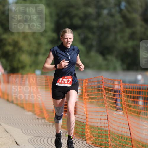 07.09.2025 - 19. Norderstedt Triathlon Michael Strokosch http://msf.ph/oto/8813094 07.09.2025 11:42:25 Laufen 1257 meine-sportfotos.de