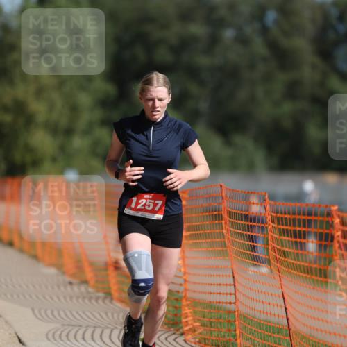 07.09.2025 - 19. Norderstedt Triathlon Michael Strokosch http://msf.ph/oto/8813101 07.09.2025 11:42:25 Laufen 1257 meine-sportfotos.de