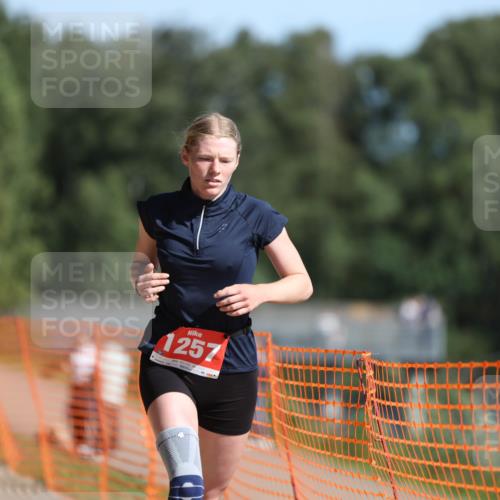 07.09.2025 - 19. Norderstedt Triathlon Michael Strokosch http://msf.ph/oto/8813125 07.09.2025 11:42:26 Laufen 1257 meine-sportfotos.de