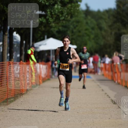 07.09.2025 - 19. Norderstedt Triathlon Michael Strokosch http://msf.ph/oto/8813182 07.09.2025 11:42:33 Laufen 1152 meine-sportfotos.de