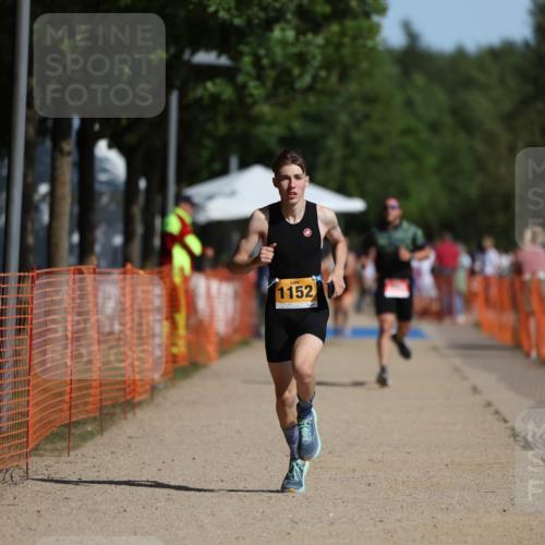 07.09.2025 - 19. Norderstedt Triathlon Michael Strokosch http://msf.ph/oto/8813192 07.09.2025 11:42:33 Laufen 1152 meine-sportfotos.de