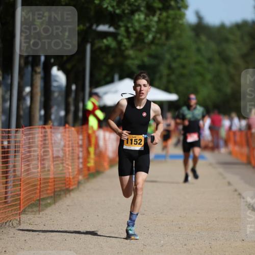 07.09.2025 - 19. Norderstedt Triathlon Michael Strokosch http://msf.ph/oto/8813205 07.09.2025 11:42:33 Laufen 1152 meine-sportfotos.de