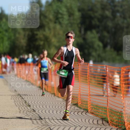 07.09.2025 - 19. Norderstedt Triathlon Michael Strokosch http://msf.ph/oto/8813228 07.09.2025 10:44:07 Laufen 96, 109, 134, 680 meine-sportfotos.de