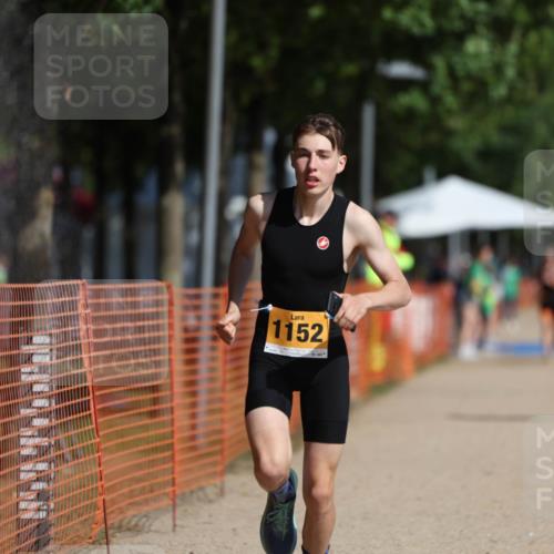 07.09.2025 - 19. Norderstedt Triathlon Michael Strokosch http://msf.ph/oto/8813238 07.09.2025 11:42:35 Laufen 1152, 1395 meine-sportfotos.de