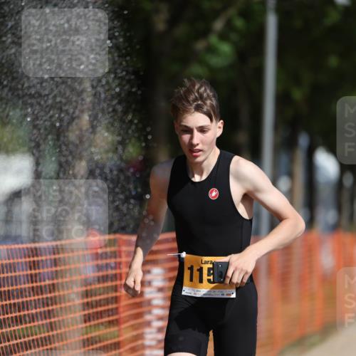 07.09.2025 - 19. Norderstedt Triathlon Michael Strokosch http://msf.ph/oto/8813277 07.09.2025 11:42:36 Laufen 1152, 1395 meine-sportfotos.de